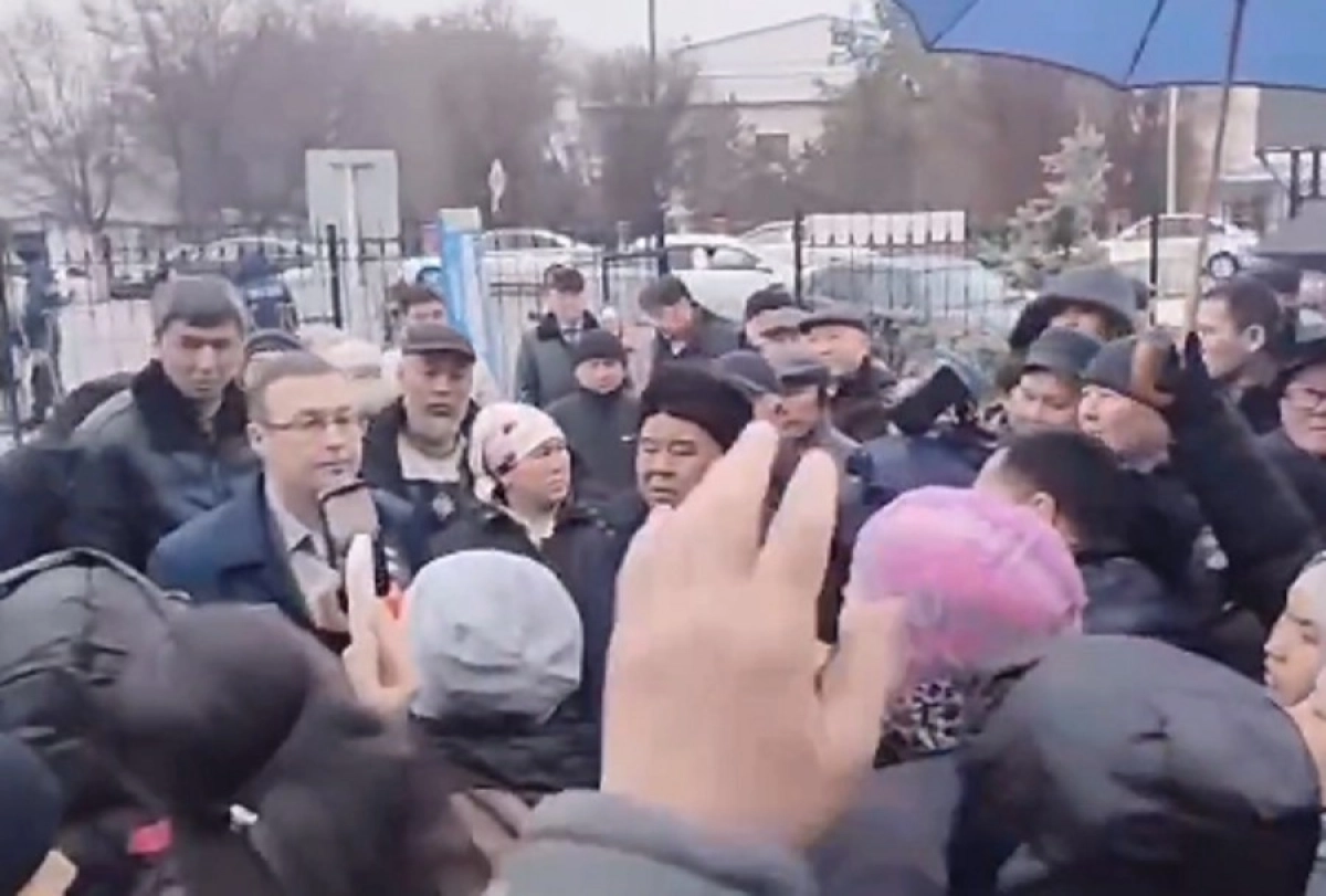 Кадр из видео