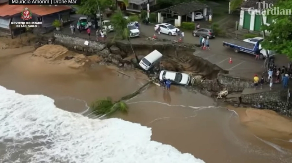 Кадр из видео