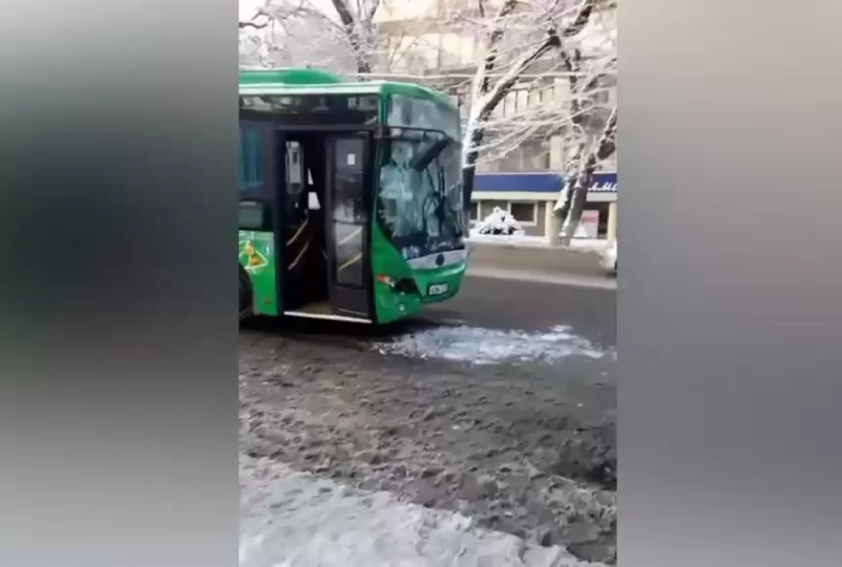 Кадр из видео