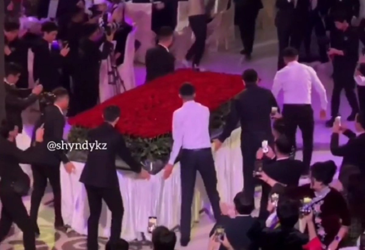 Кадр из видео