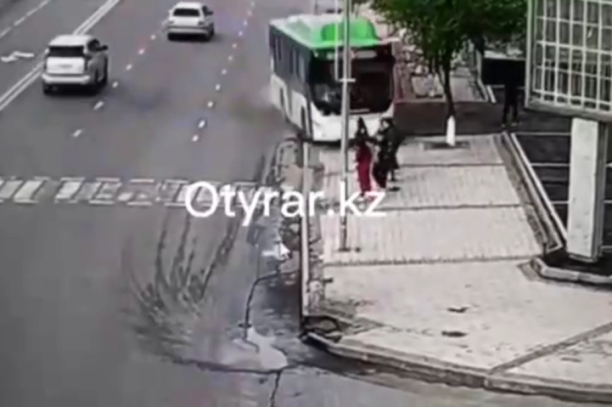 Кадр из видео