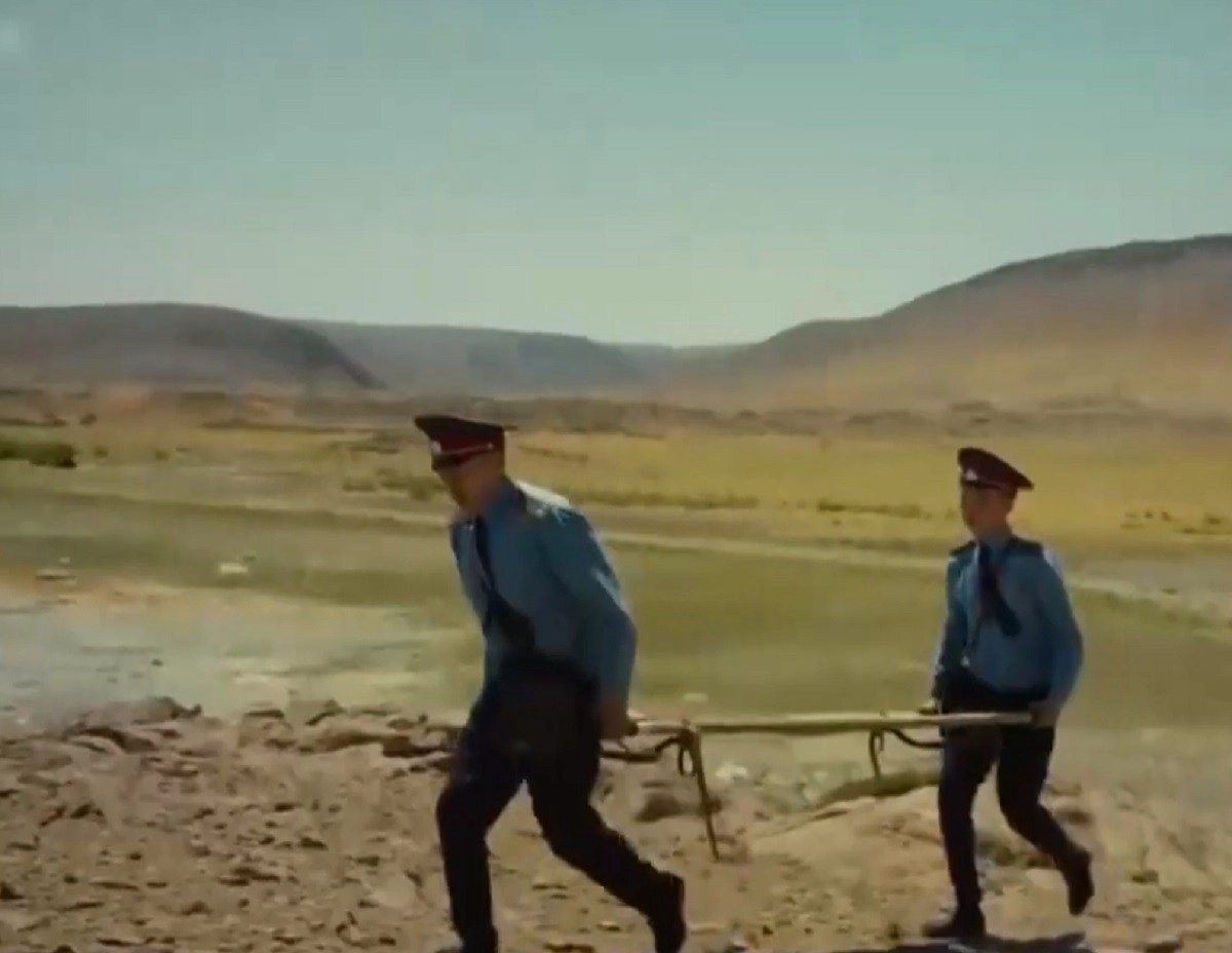 Кадр из сериала