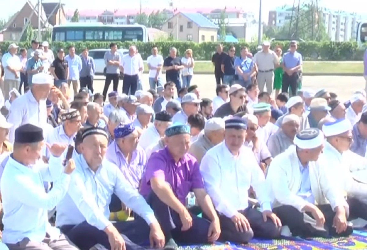 Кадр из видео