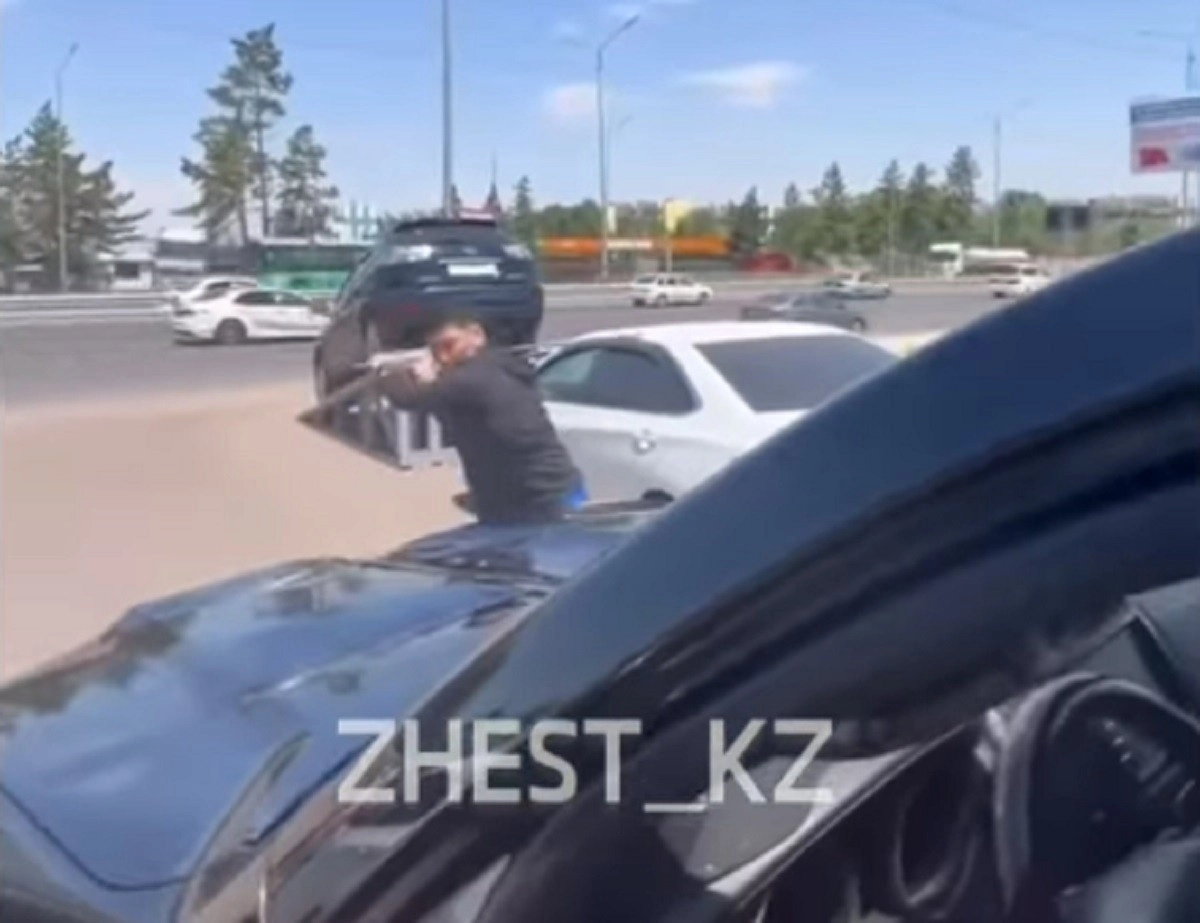 Кадр из видео