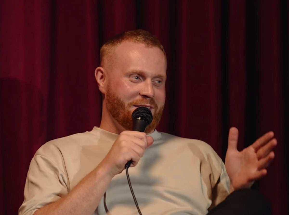 Кадр из видео