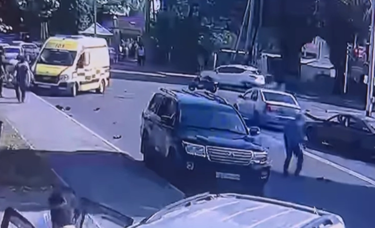 Кадр из видео