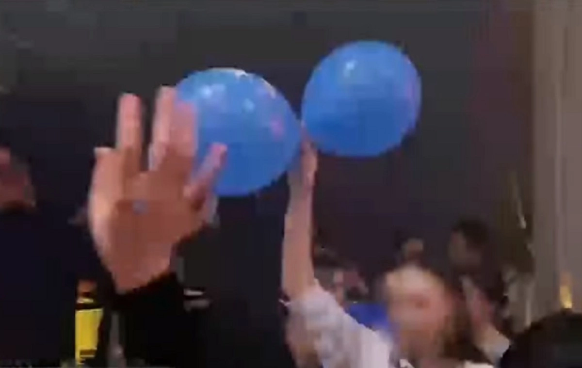 Кадр из видео