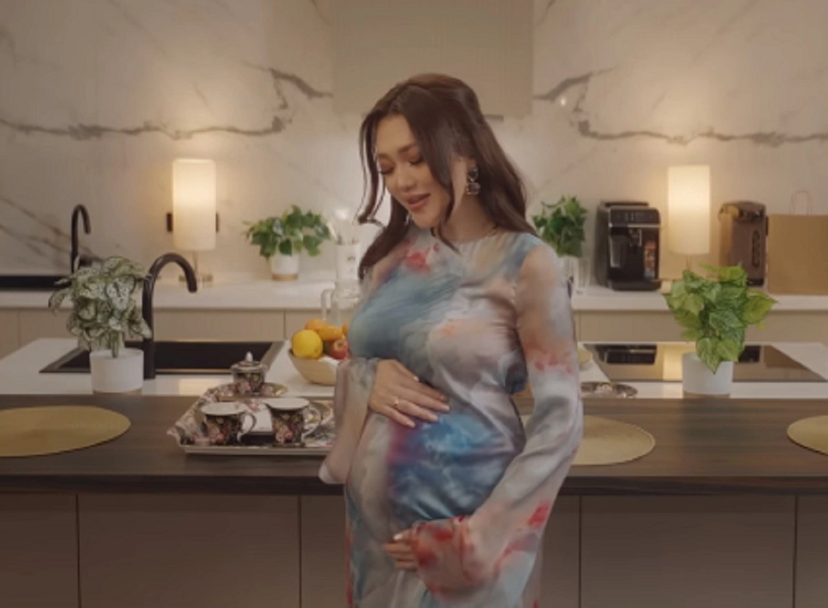 Кадр из видео