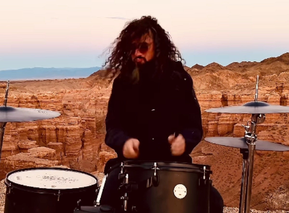 Кадр из видео