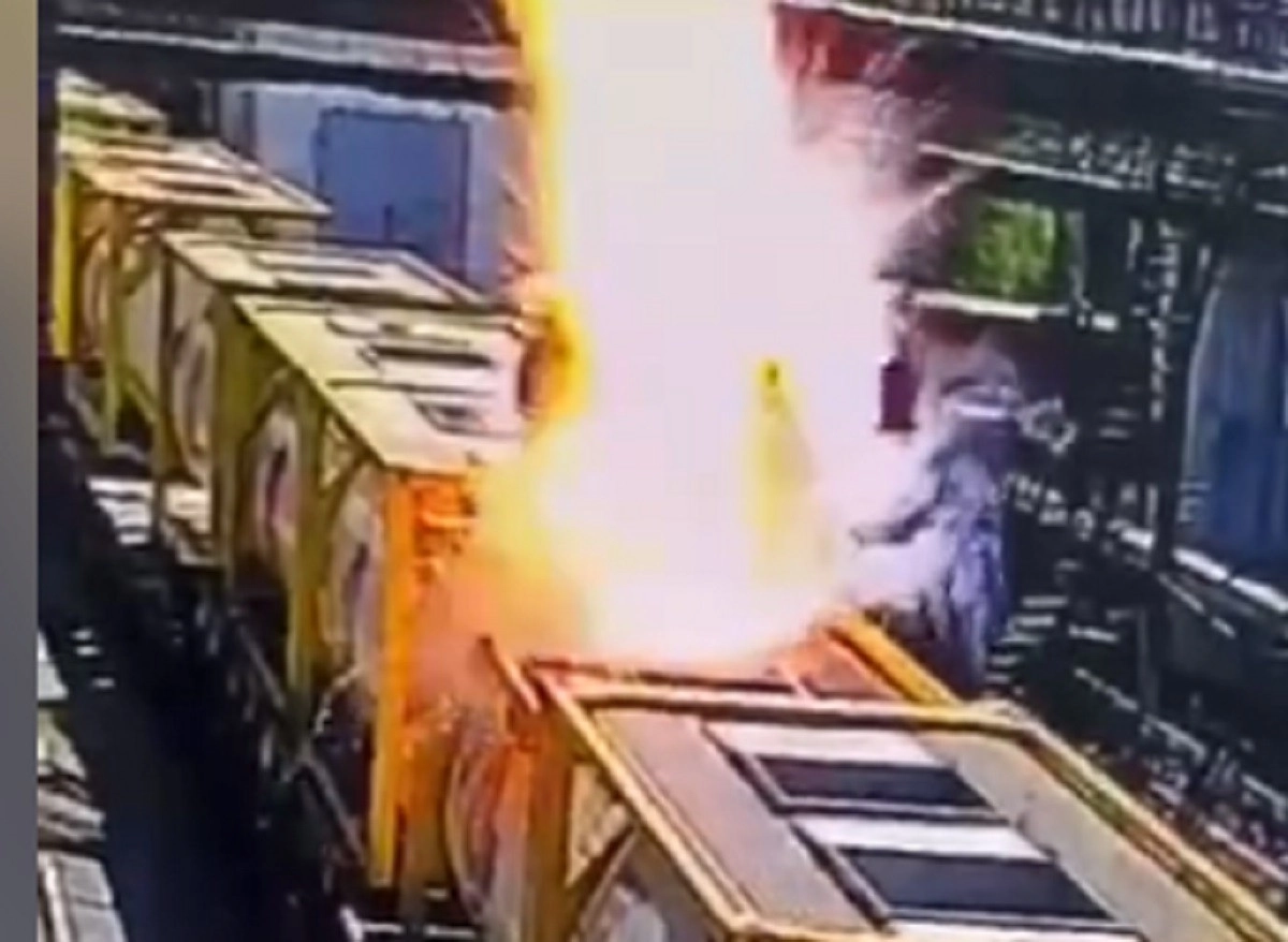 Кадр из видео