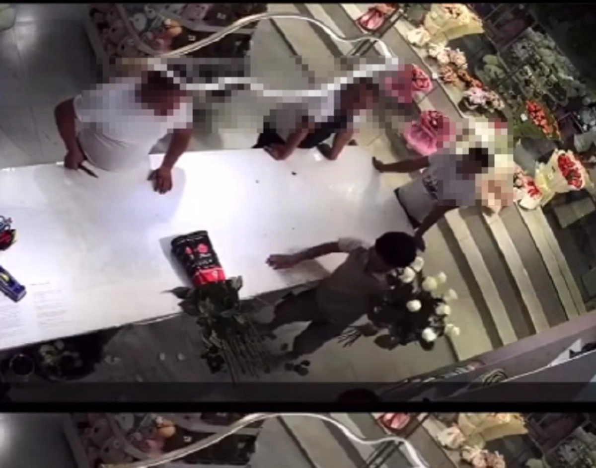 Кадр из видео