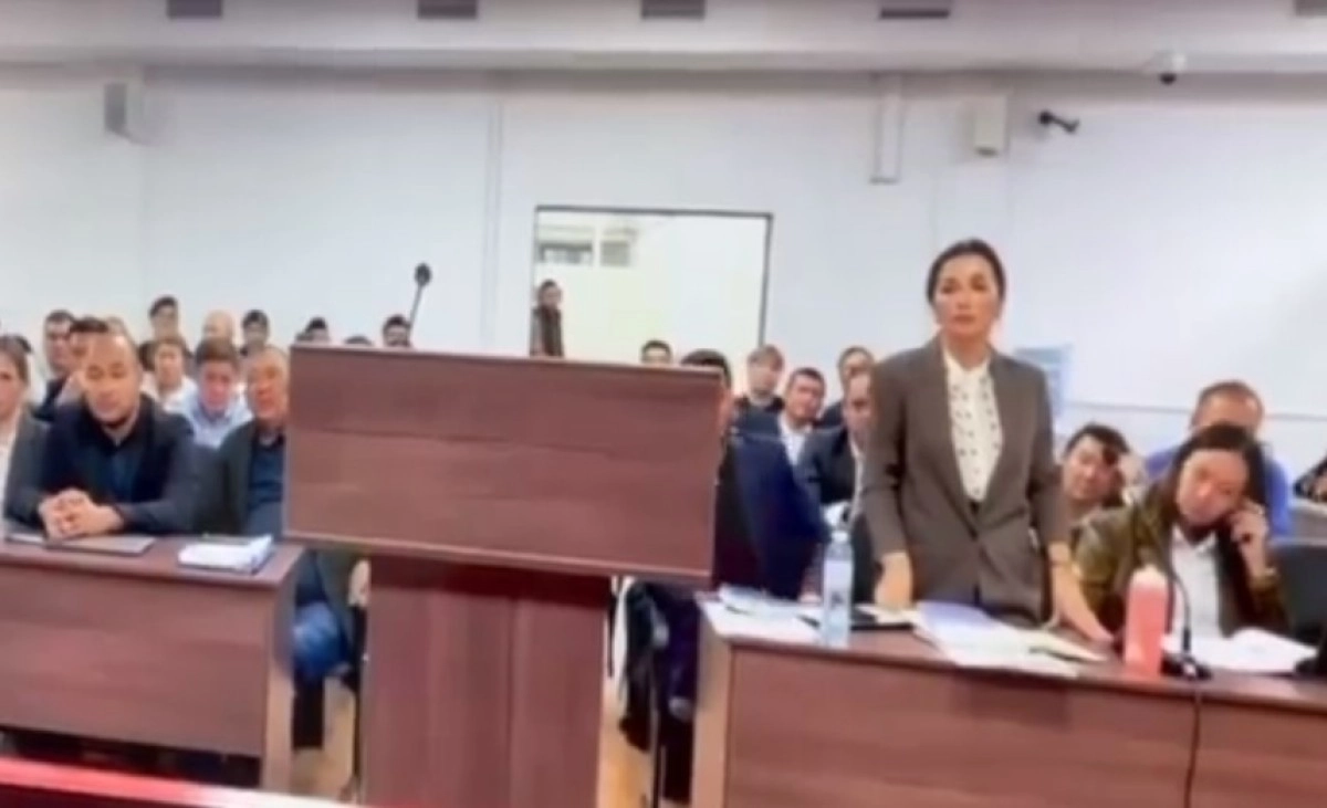 Кадр из видео: Алматы соттары/Facebook