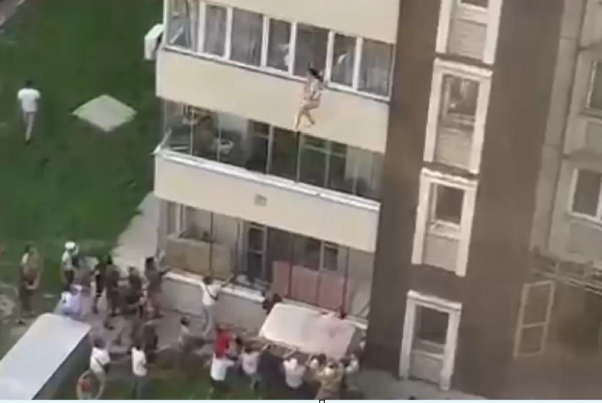 Кадр из видео очевидцев