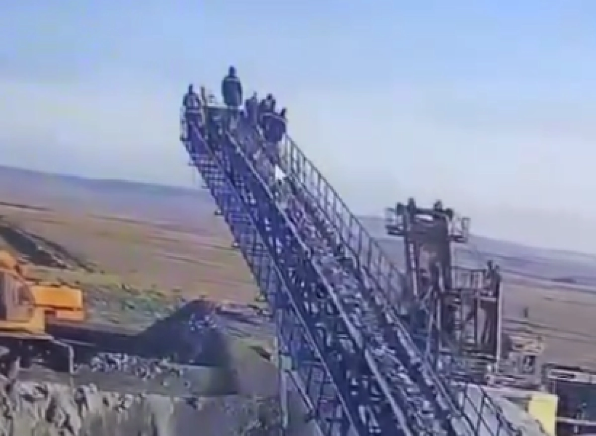 Кадр из видео