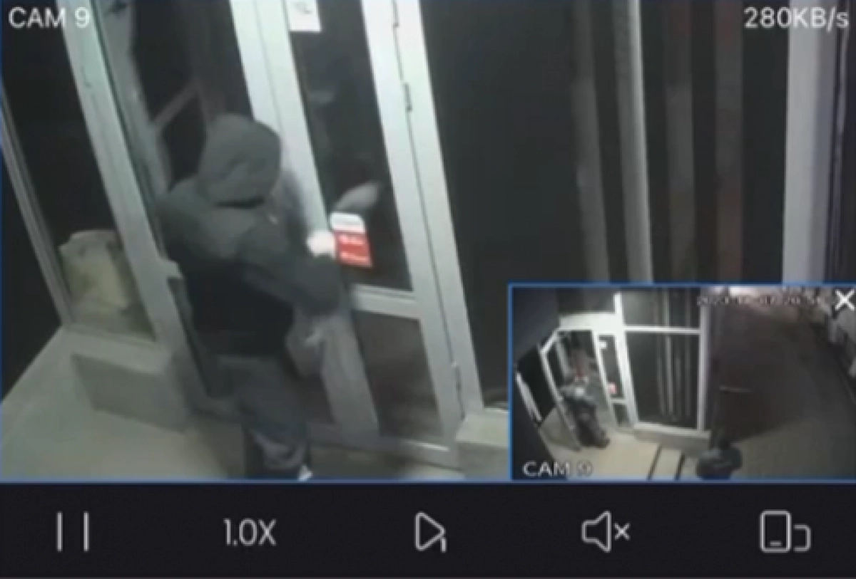 Кадр из видео