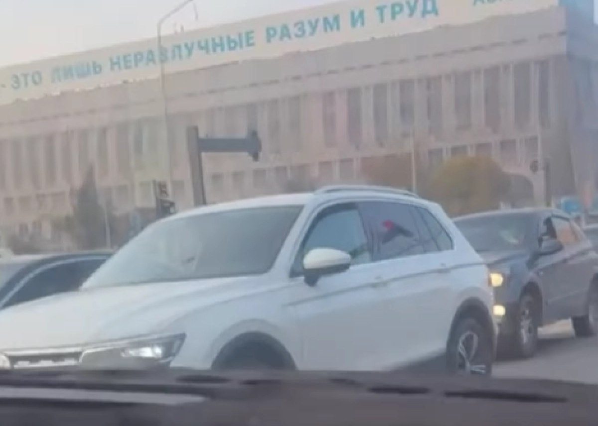 Кадр из видео