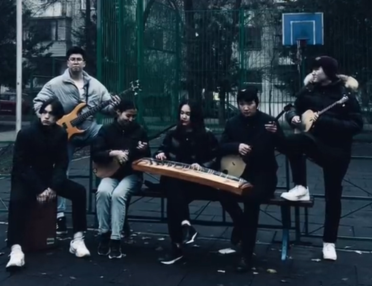 Кадр из видео/ tiktok.com/@parasat.ensemble