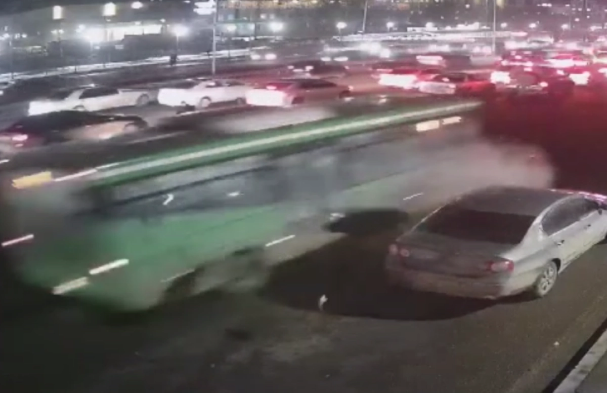 Кадр из видео