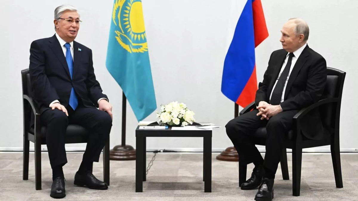 © РИА Новости / Президент РФ Владимир Путин и президент Республики Казахстан Касым-Жомарт Токаев во время встречи в Казани