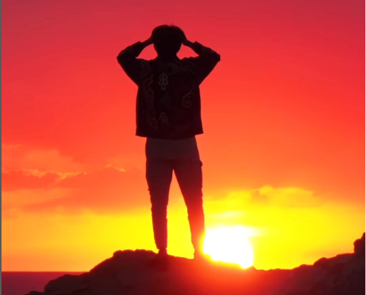 Кадр из видео