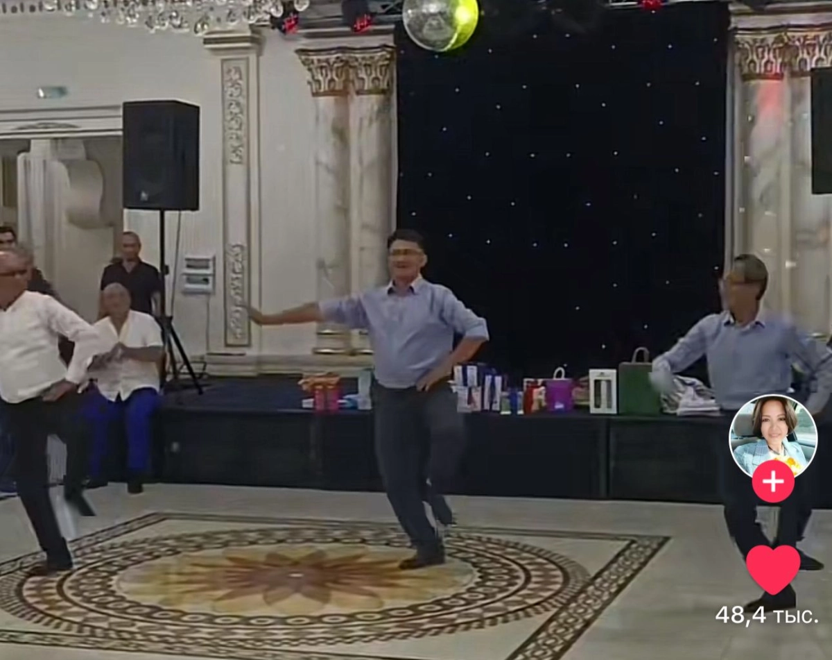 Кадр видео