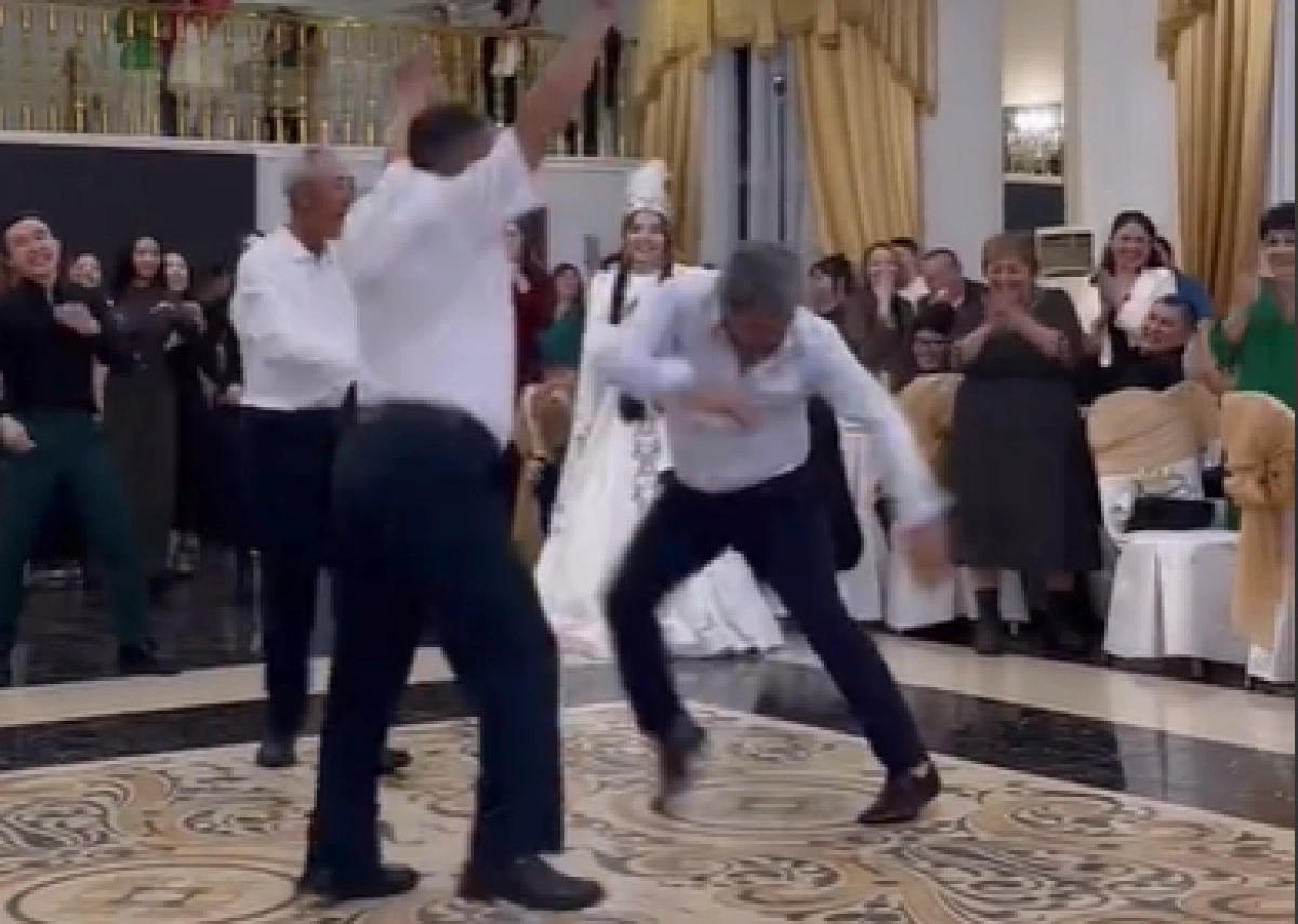 Кадр из видео