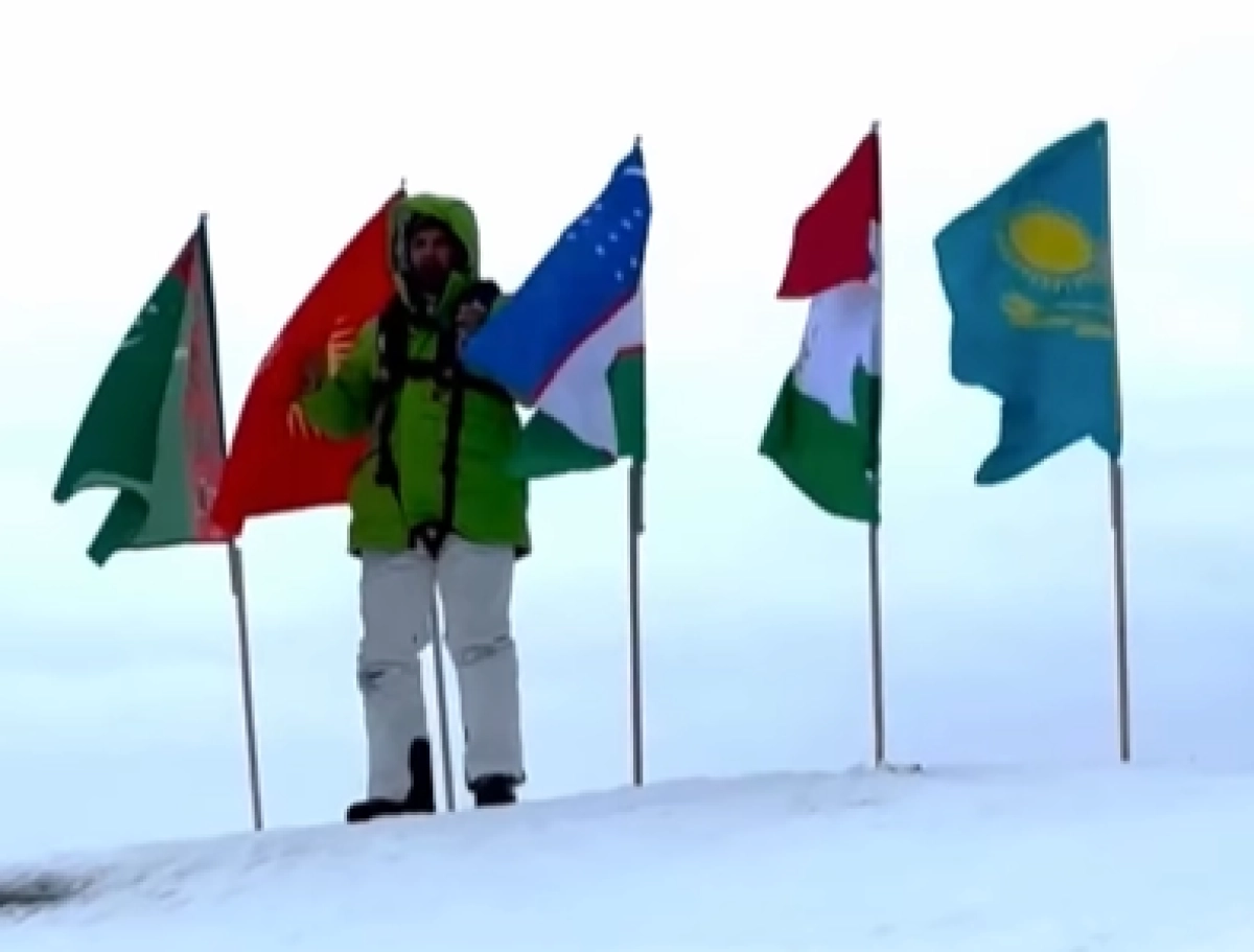 Кадр из видео