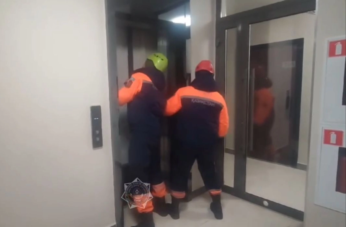 Скриншот с видео МЧС РК