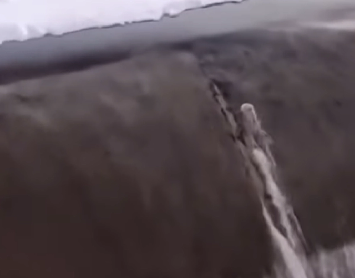 Кадр из видео