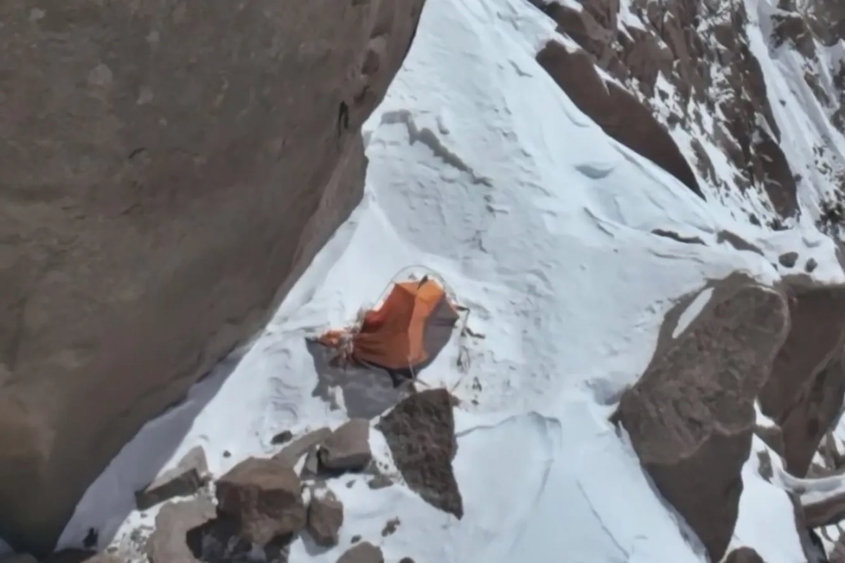 Кадр из видео