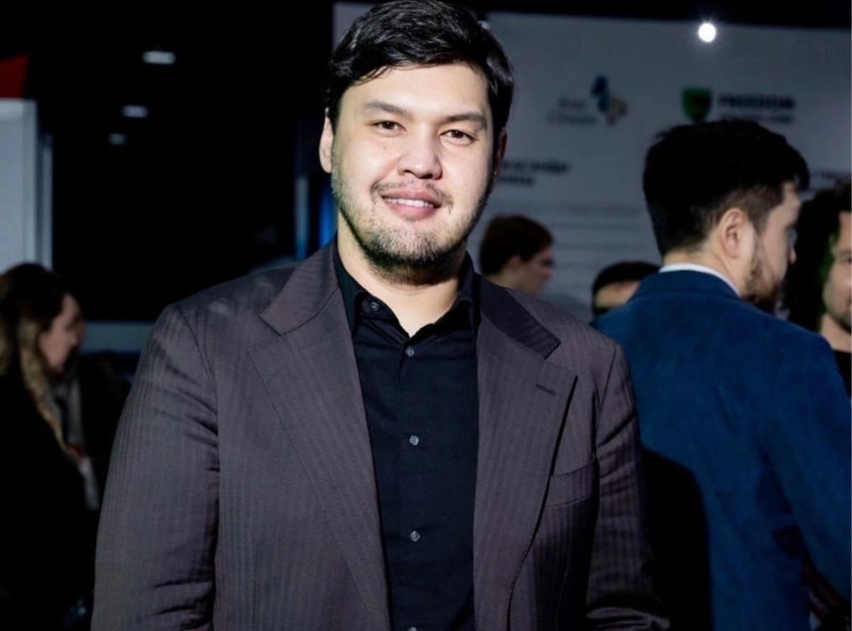 Фото из инстаграма Айтбека