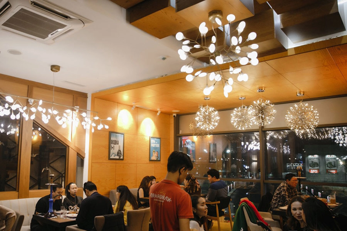 Фото с сайта redtable.kz