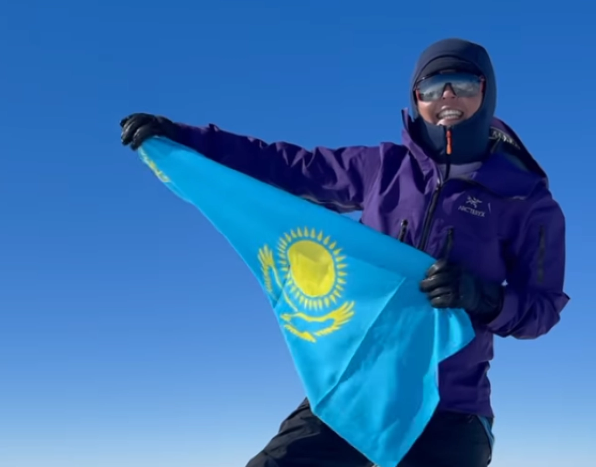 Кадр из видео