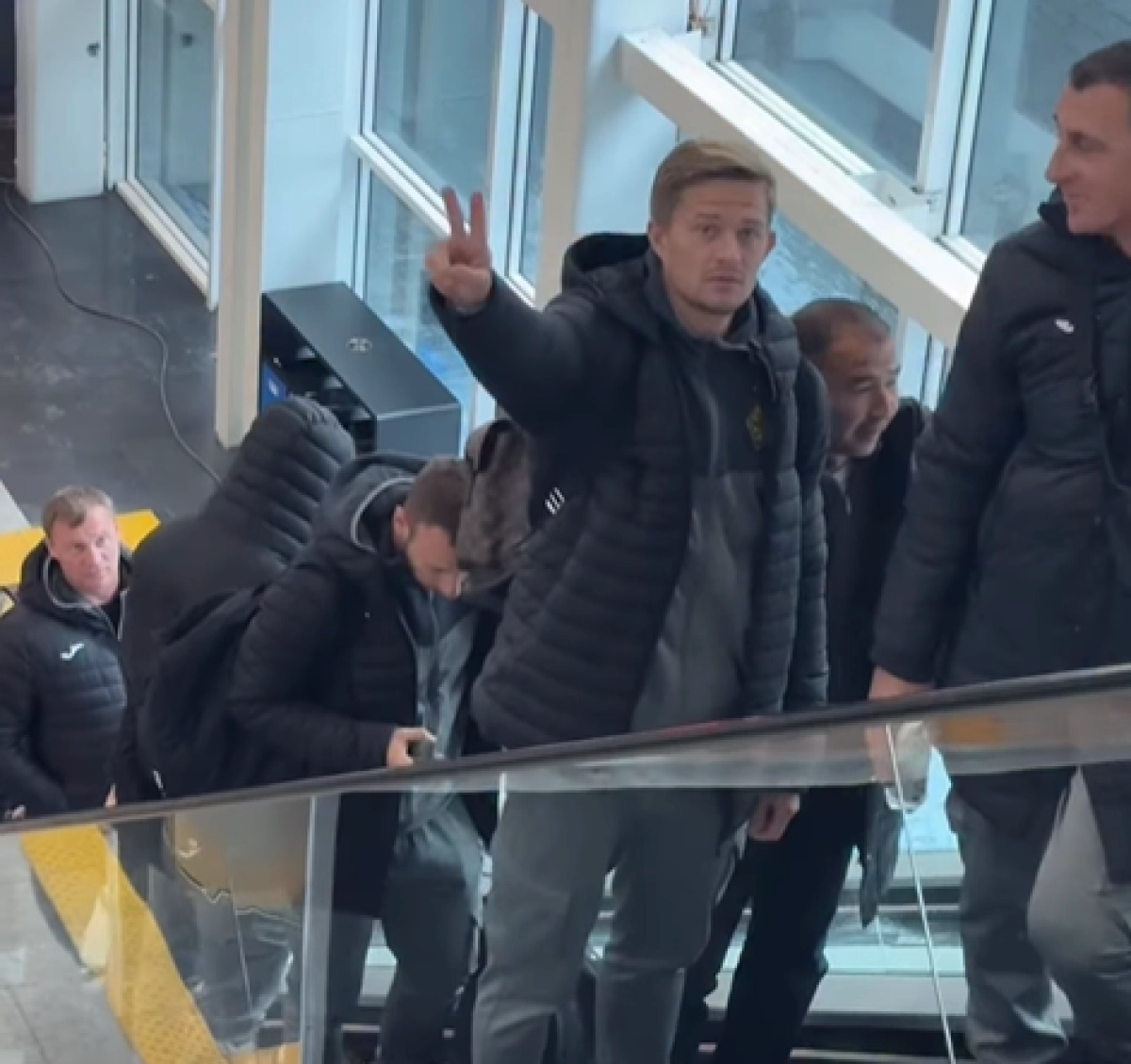 Кадр из видео