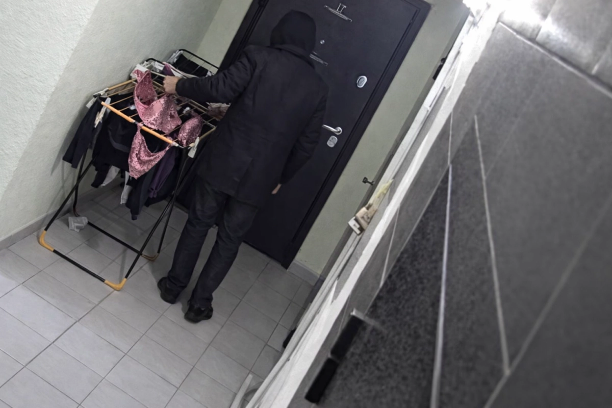 Иллюстрация сгенерирована нейросетью