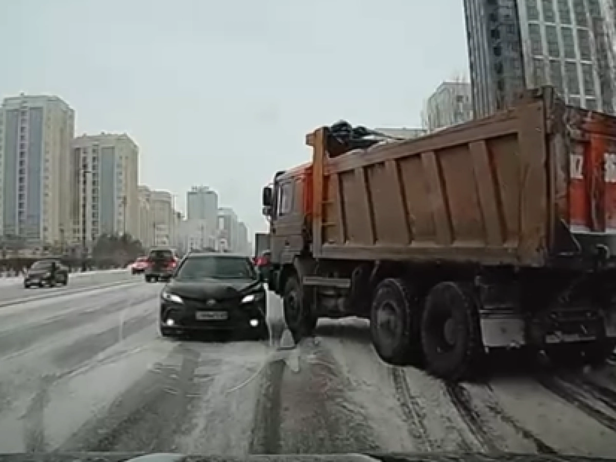 Кадр из видео