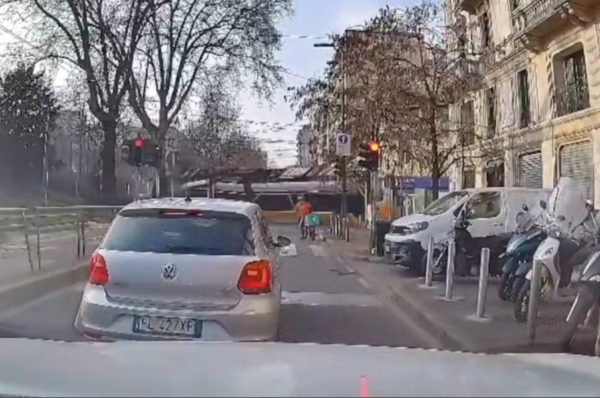 Кадр из видео