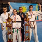 Золотой триумф: каратисты из Казахстана победили на чемпионате мира в Германии