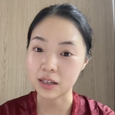 В Корее уволили учителя, узнав что она из Казахстана