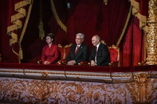 Токаев и Путин посетили гала-концерт мастеров искусств Казахстана