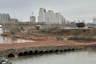 Касымбек вернул астанчанам доступ к набережной, которую закрыла Дарига Назарбаева