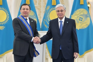 Токаев встретился с Головкиным