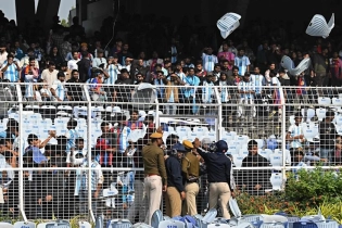 Болельщики устроили беспорядки на стадионе в Индии  из-за Месси