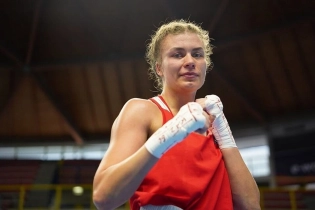 Казахстанка признана лучшей боксершей года по версии World Boxing