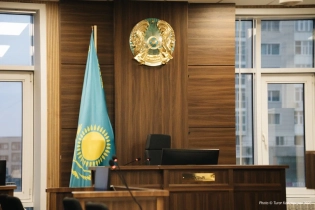 В Казахстане намерены закрепить в Конституции защиту «доброго имени и репутации»