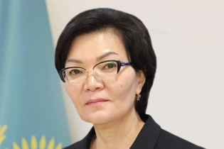 Светлана Жакупова покинула пост министра труда и соцзащиты