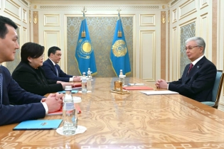 Конституцию переписывают: Токаеву доложили об итогах общественного обсуждения