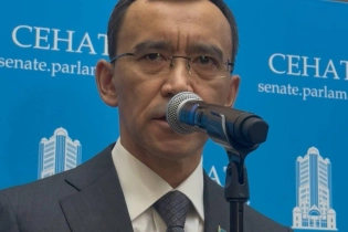 Ашимбаев прокомментировал вопрос о том, кто может претендовать на пост вице-президента