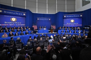 Трамп заявил, сколько миллиардов долларов Казахстан заплатил за «Совет мира»