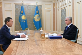 Токаев потребовал открытости и равных условий на референдуме